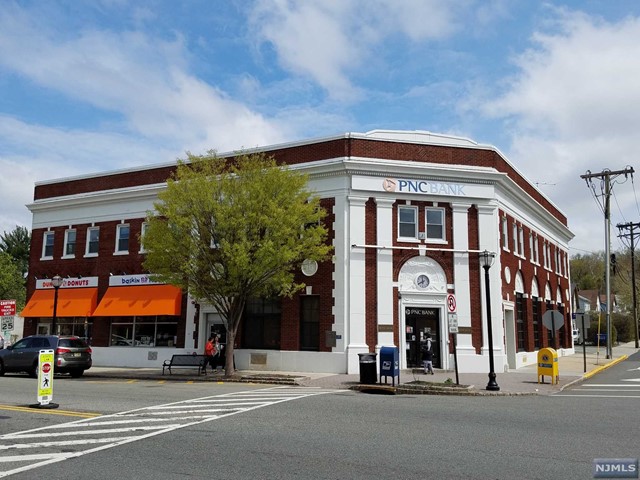 Commercial space For Lease at 353 Broad Avenue, Leonia, NJ.