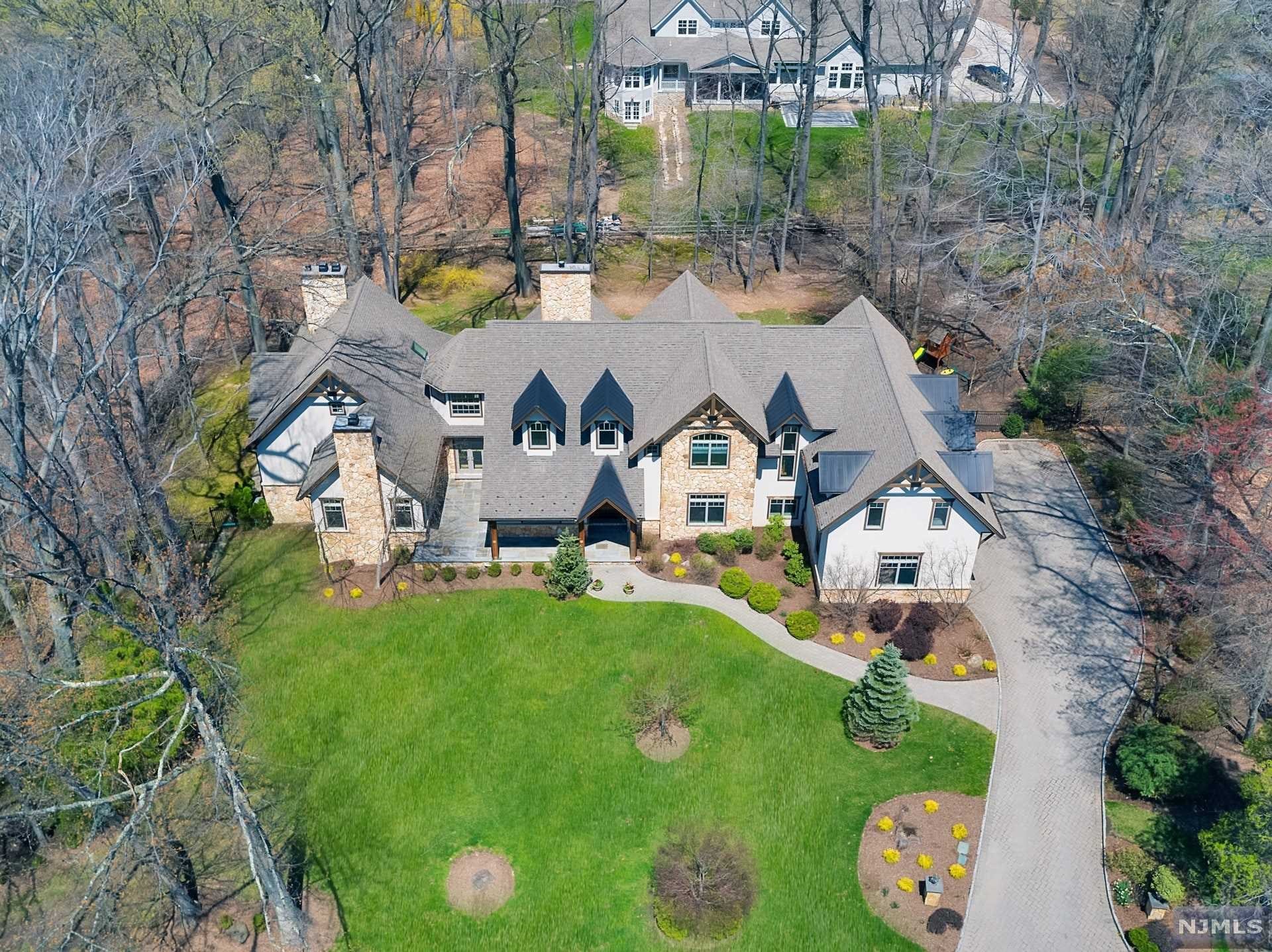 Upper Saddle River, New Jersey Home a luxury home for sale in Upper