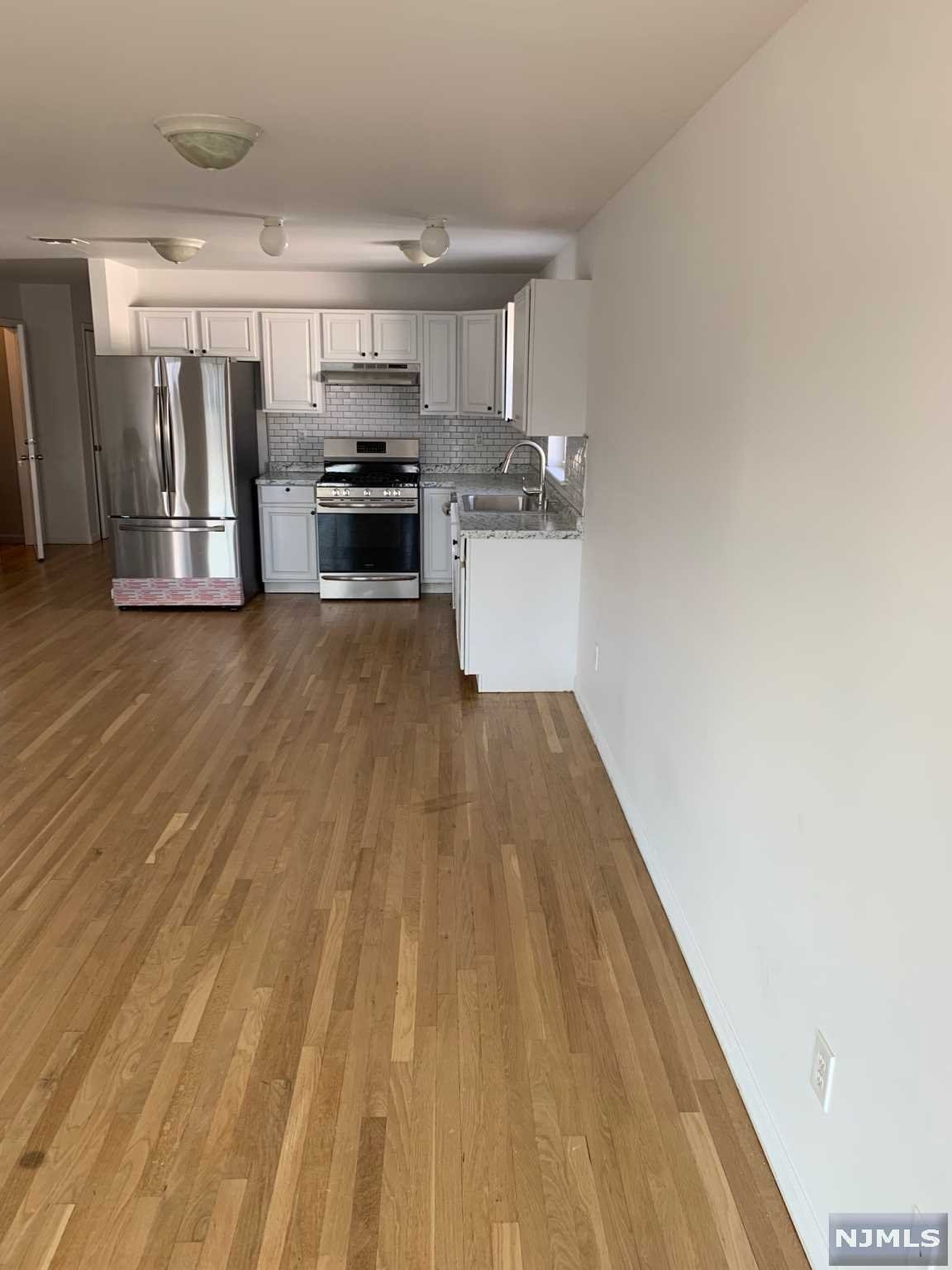 MLS Number 23003879 - 3 bed,2 bath, Rentals-Residential Property for $2,750  - 297 Old Bergen Road, Unit 1A, Jersey City, NJ - New Jersey Multiple  Listing Service