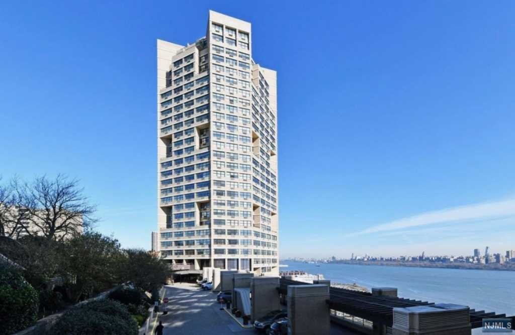 $469,900 Condo