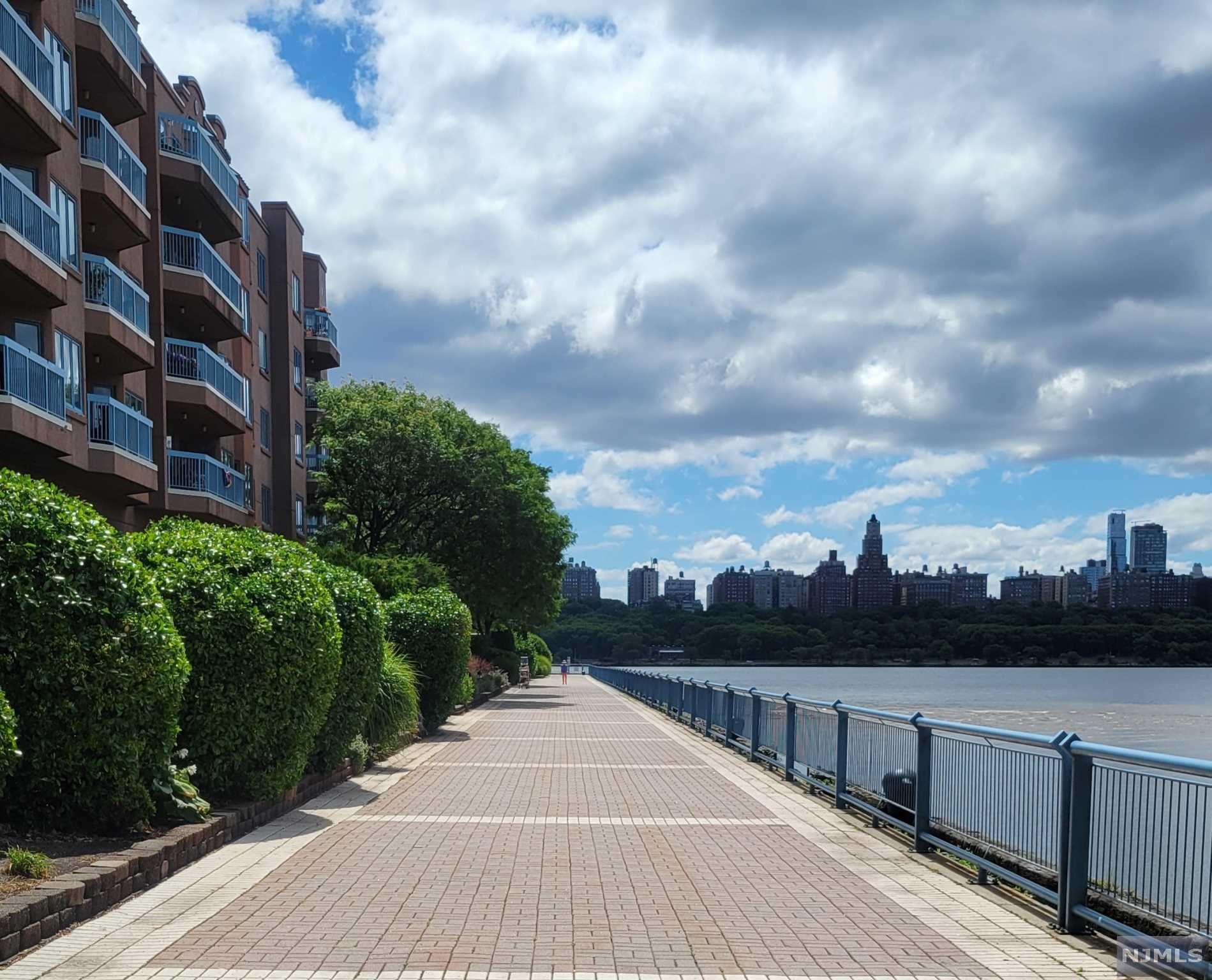 $749,000 Condo