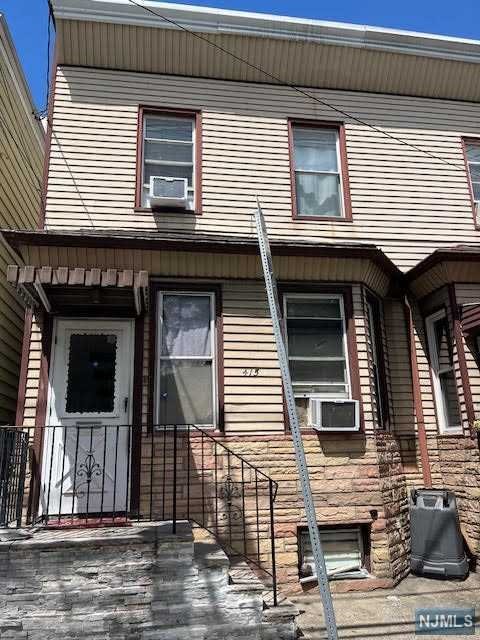 $399,999 Duplex