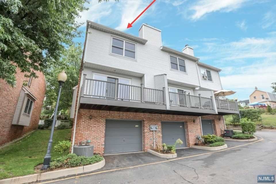 $738,888 Townhouse