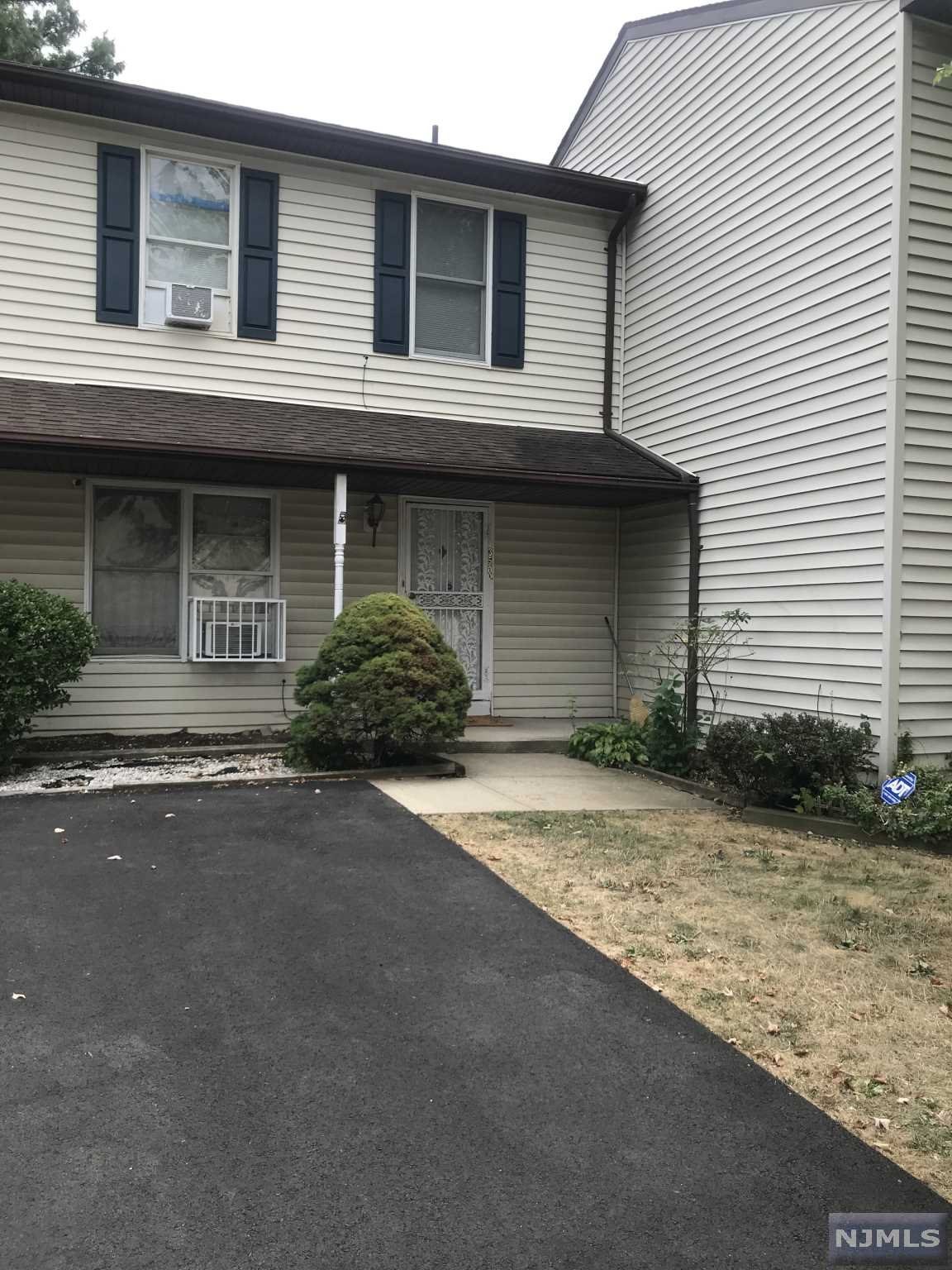 $330,000 Townhouse