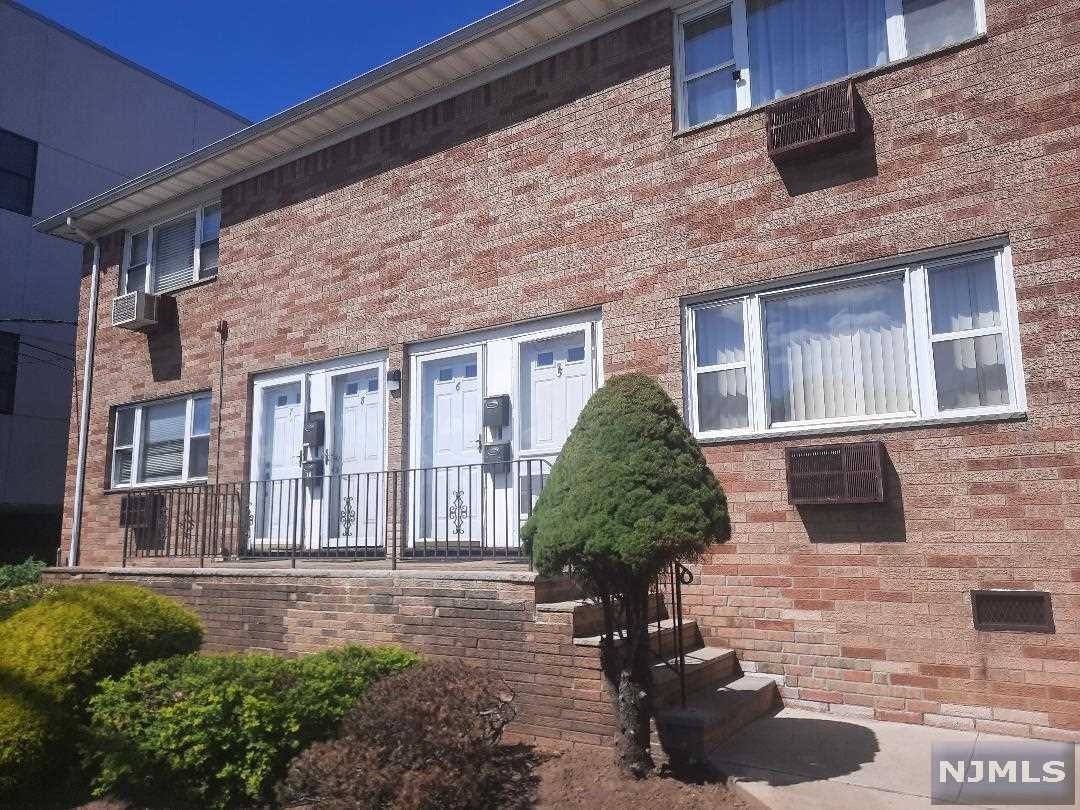 $209,900 Condo