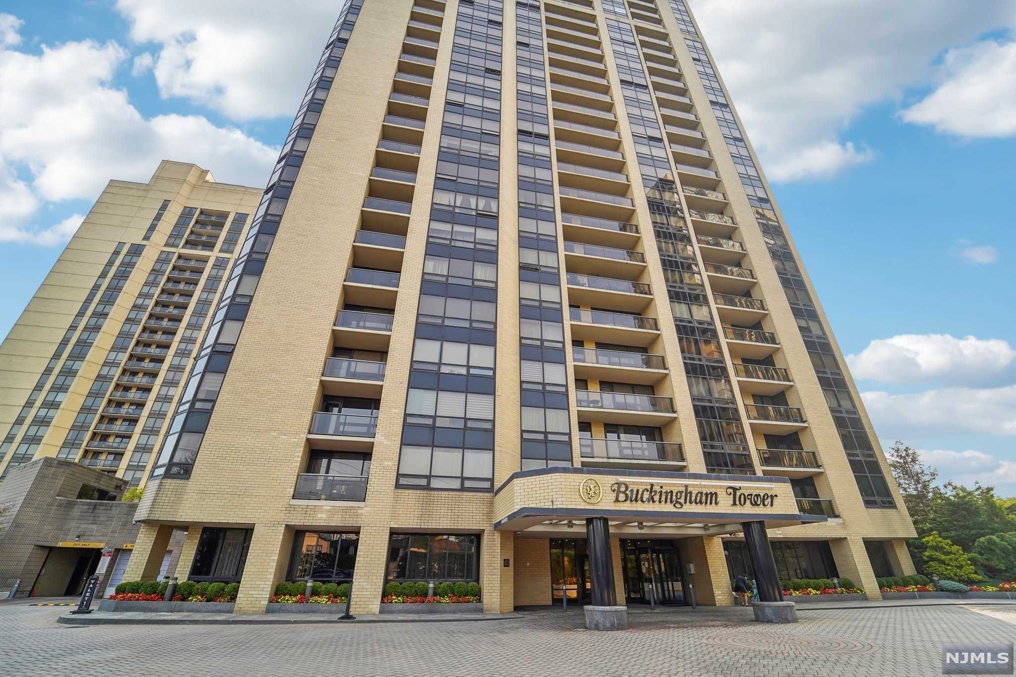 $615,000 Condo