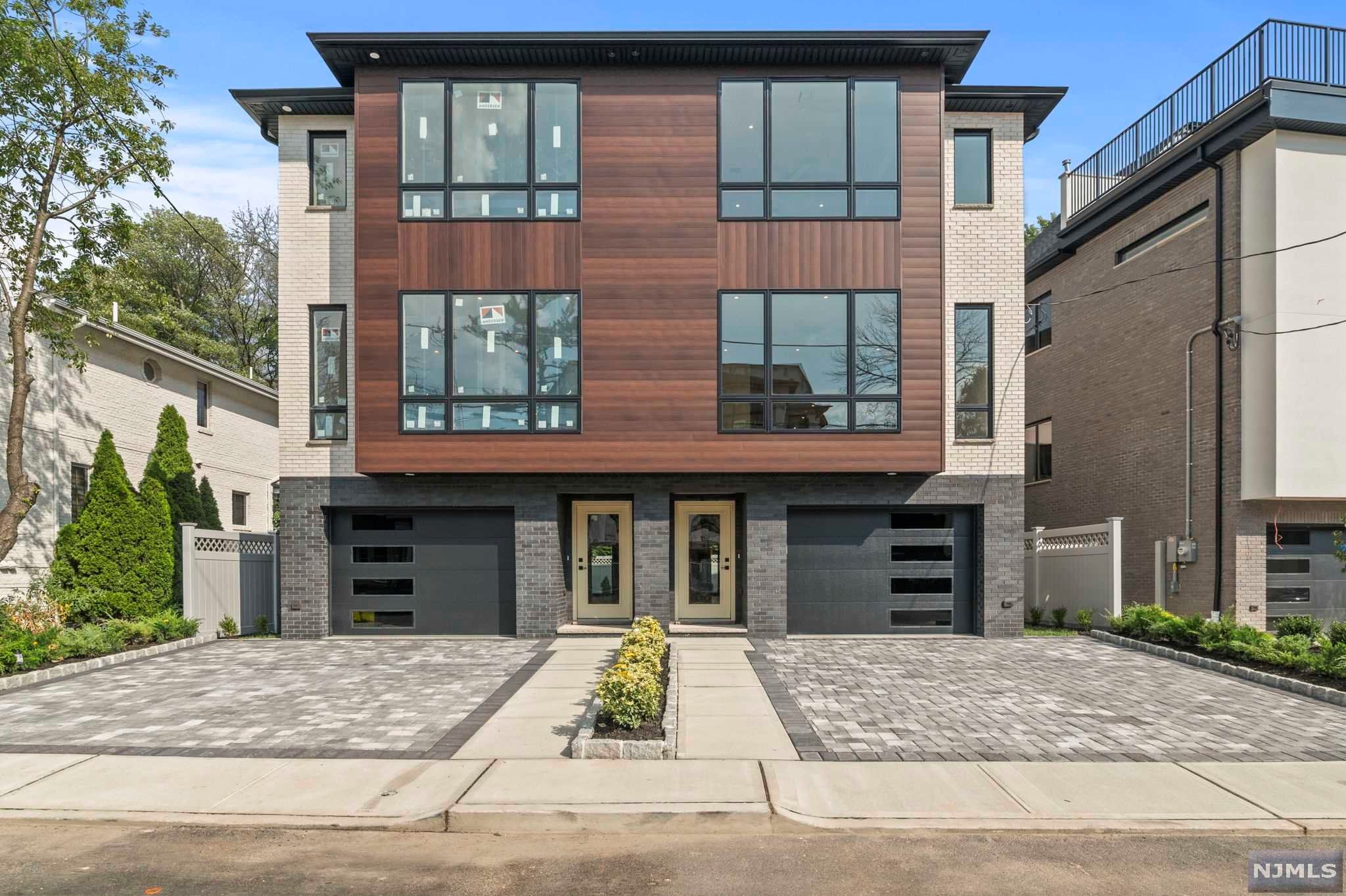 $1,299,999 Townhouse