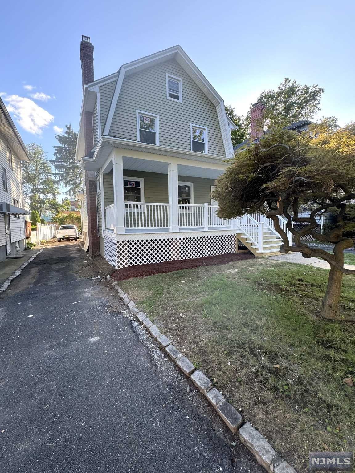 $499,000 Colonial