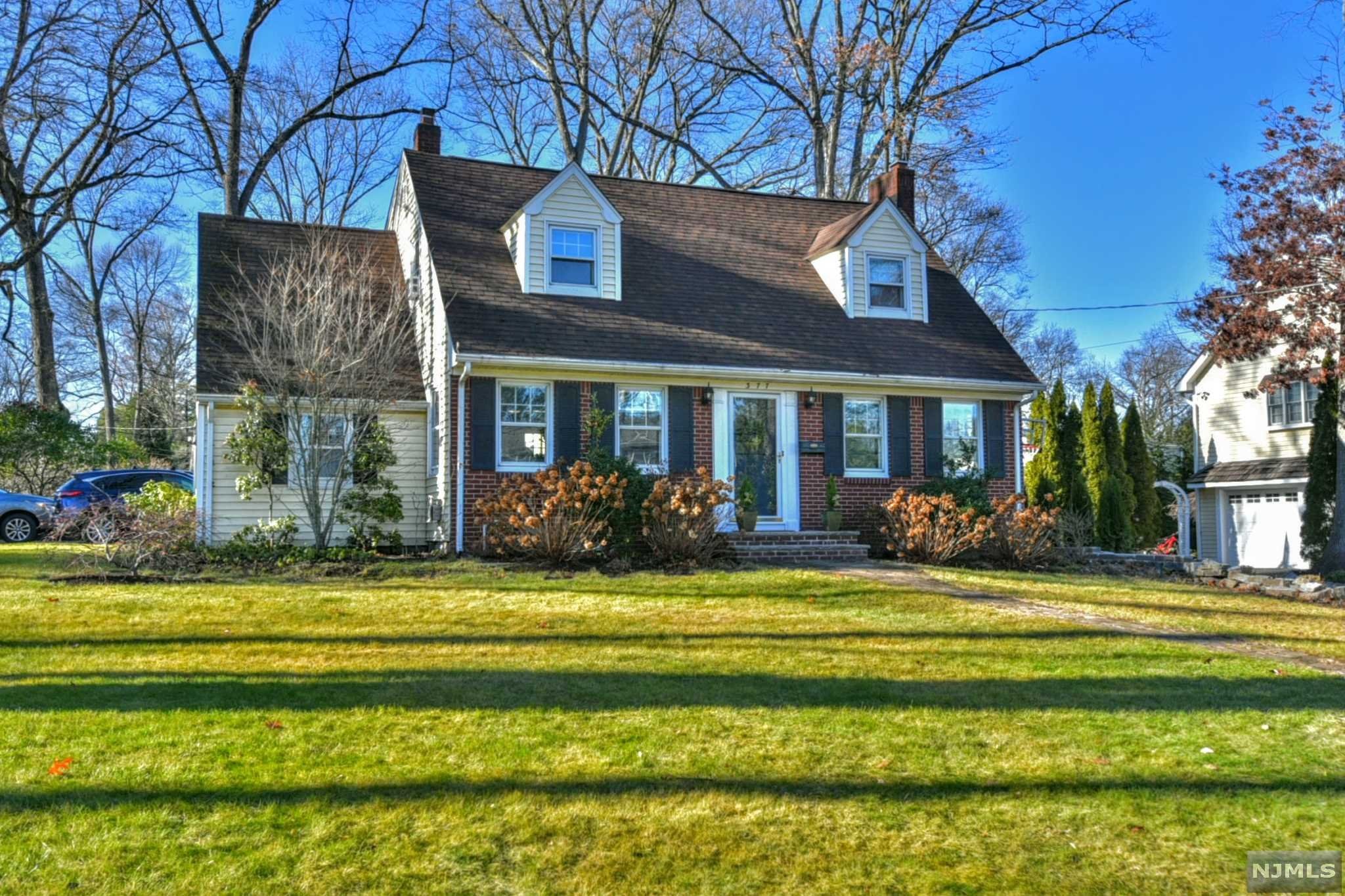 $778,000 Colonial