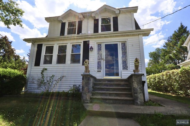 Photo of 34 South Franklin Avenue, Bergenfield NJ